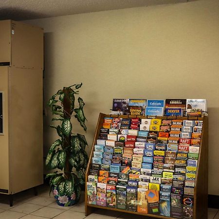 科罗拉多斯普林斯机场品质酒店 外观 照片